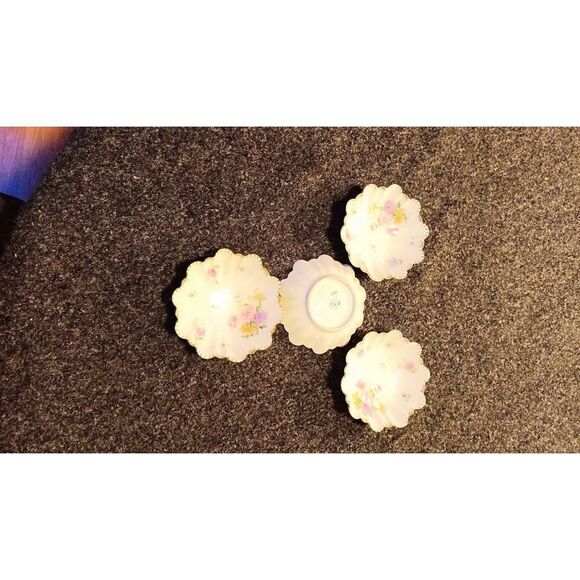 Bavaria scalloped head bowls made in Germany. - Picture 2 of 7